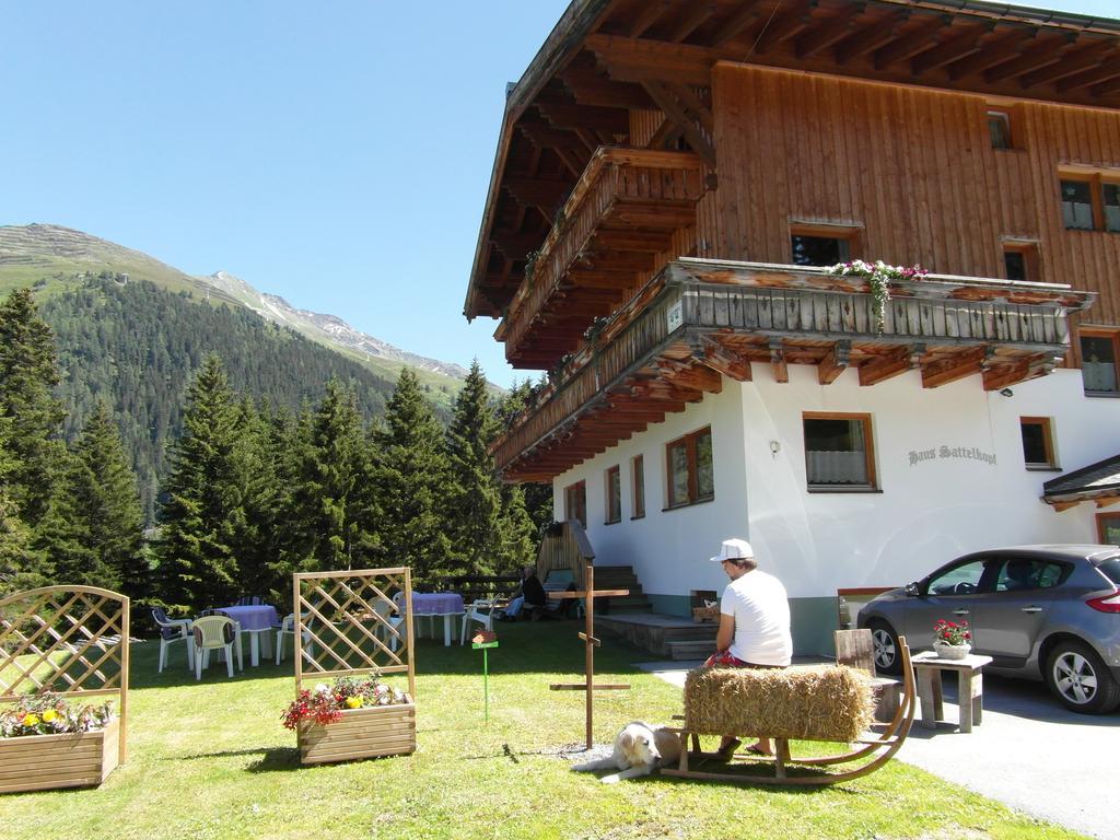 Pension Sattelkopf Sankt Anton am Arlberg Exterior foto